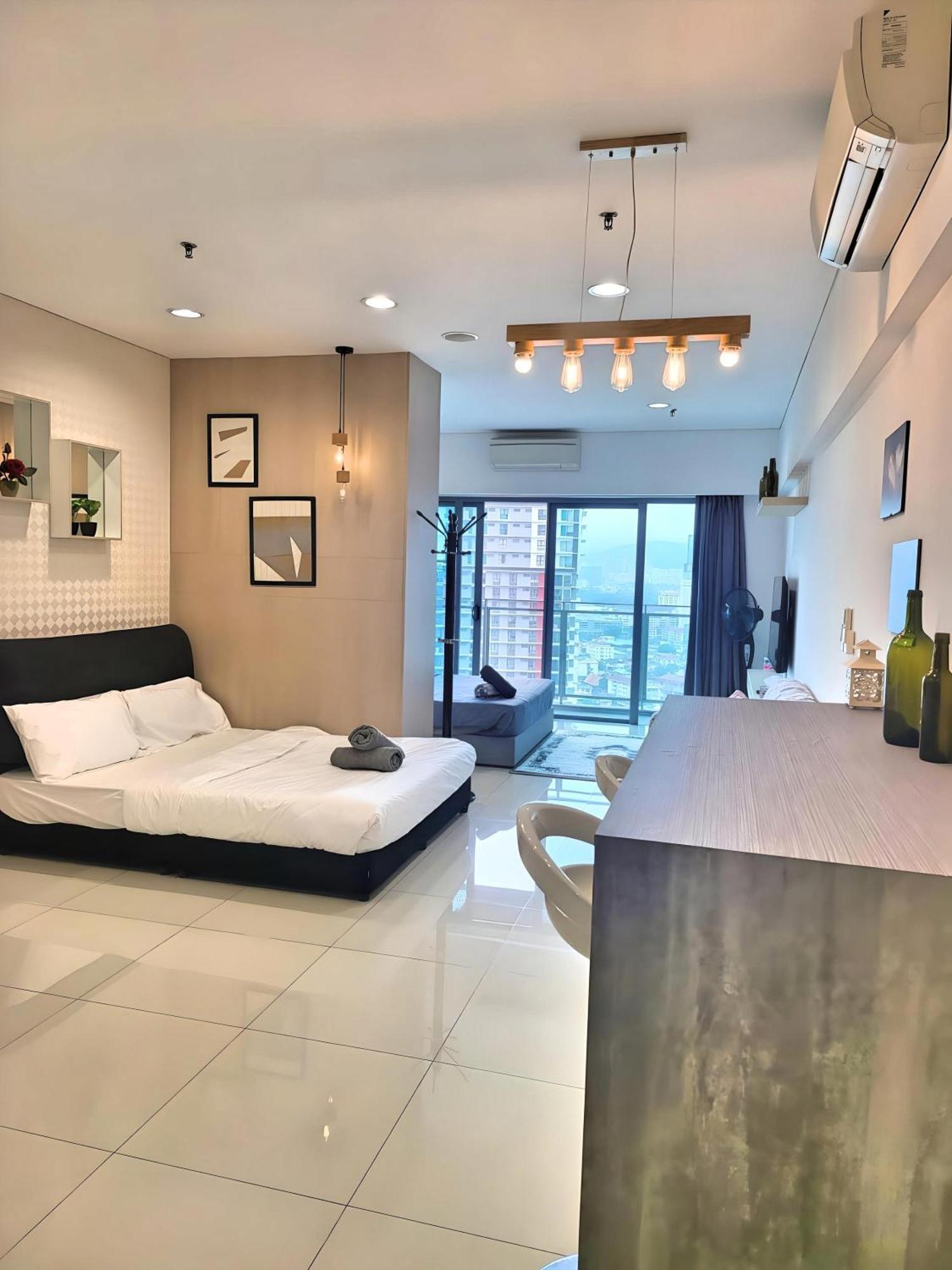 Summer Klcc Aparthotel